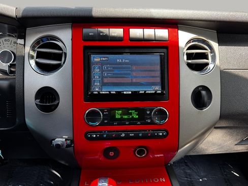 Used 2008 Ford Expedition Limited image 30