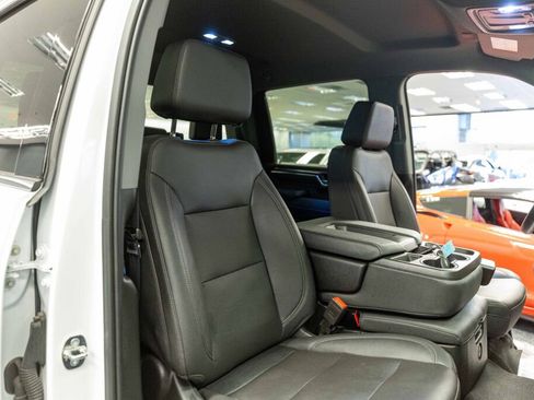 Used 2024 Chevrolet Silverado 3500 LTZ image 19