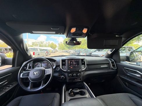 Used 2022 RAM 1500 Big Horn AWD/4WD image 5