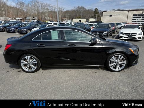 Used 2019 Mercedes-Benz CLA 250 4MATIC image 9
