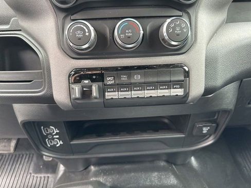 New 2024 RAM 5500 Tradesman w/ Chrome Appearance Group image 19