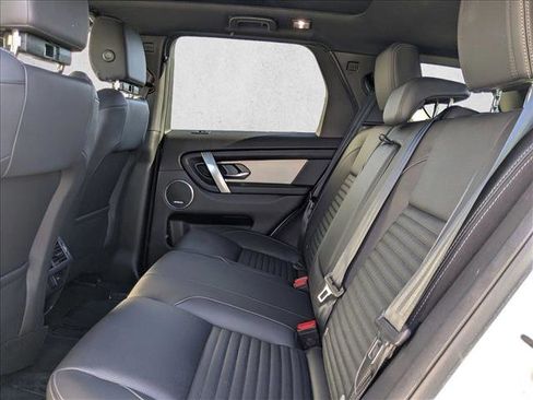 Used 2024 Land Rover Discovery Sport Dynamic SE image 21