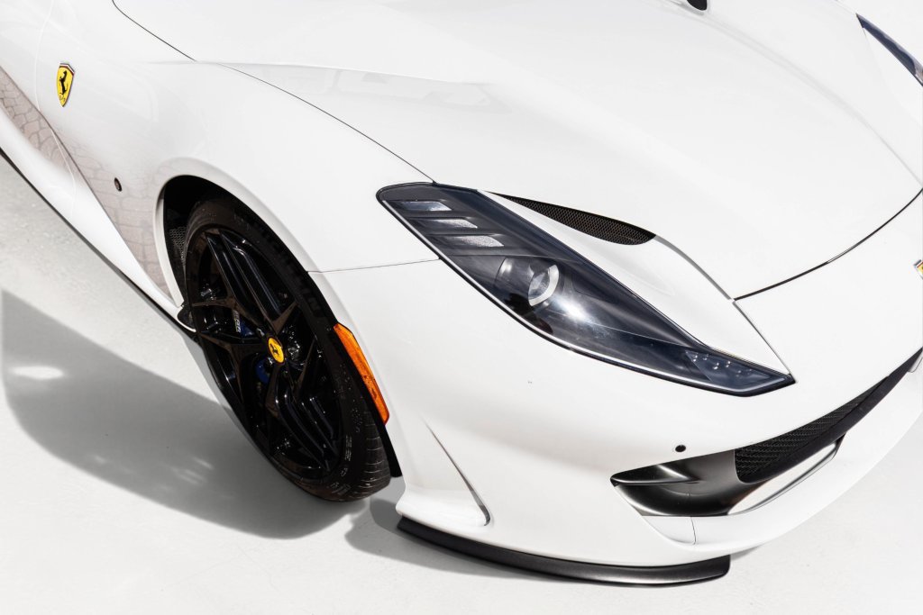 Certified 2019 Ferrari 812 Superfast RWD image 12