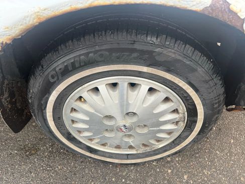 Used 1994 Buick Century Special image 12