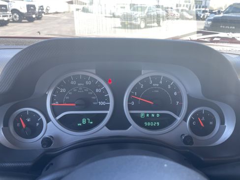 Used 2010 Jeep Wrangler Sahara w/ Trailer Tow Group AWD/4WD image 16