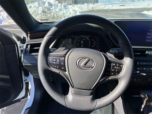 Certified 2025 Lexus ES 300h 300h image 12