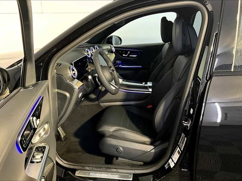 New 2026 Mercedes-Benz GLC 300 4MATIC image 13