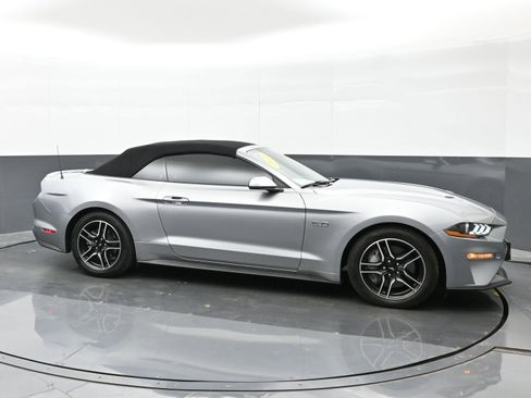 Used 2022 Ford Mustang GT Premium w/ Equipment Group 401A image 5