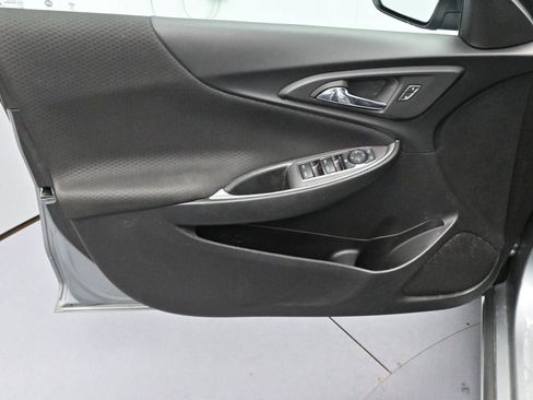 Used 2023 Chevrolet Malibu LS image 10