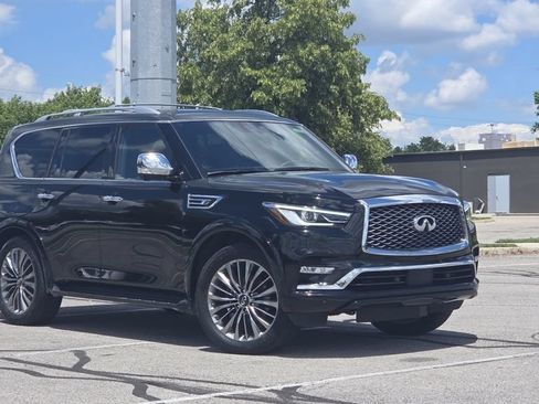 Used 2021 INFINITI QX80 Sensory w/ Cargo Package AWD/4WD image 2