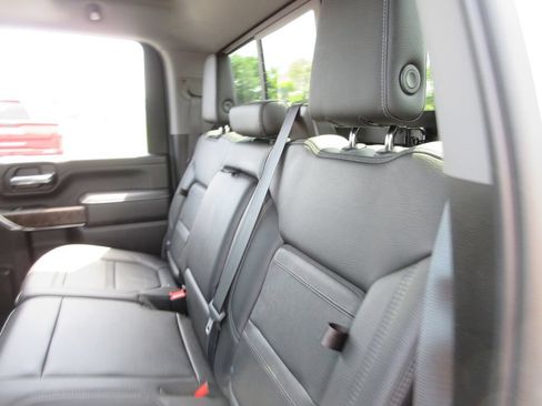 Used 2020 GMC Sierra 2500 Denali w/ Denali Ultimate Package AWD/4WD image 25