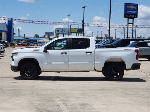 Used 2022 Chevrolet Silverado 1500 LT Trail Boss image 4