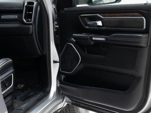 Used 2020 RAM 1500 Laramie AWD/4WD image 22