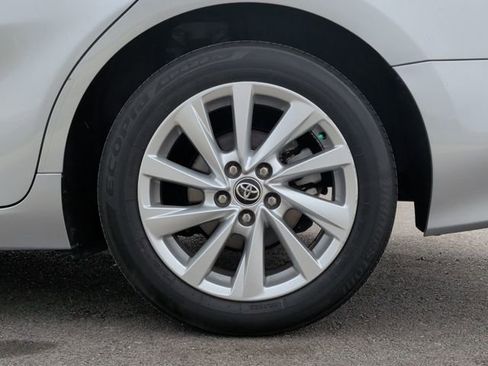 Used 2023 Toyota Camry LE image 7