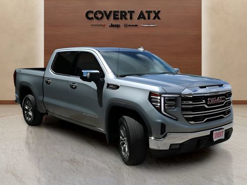 Used 2025 GMC Sierra 1500 SLT AWD/4WD image 7