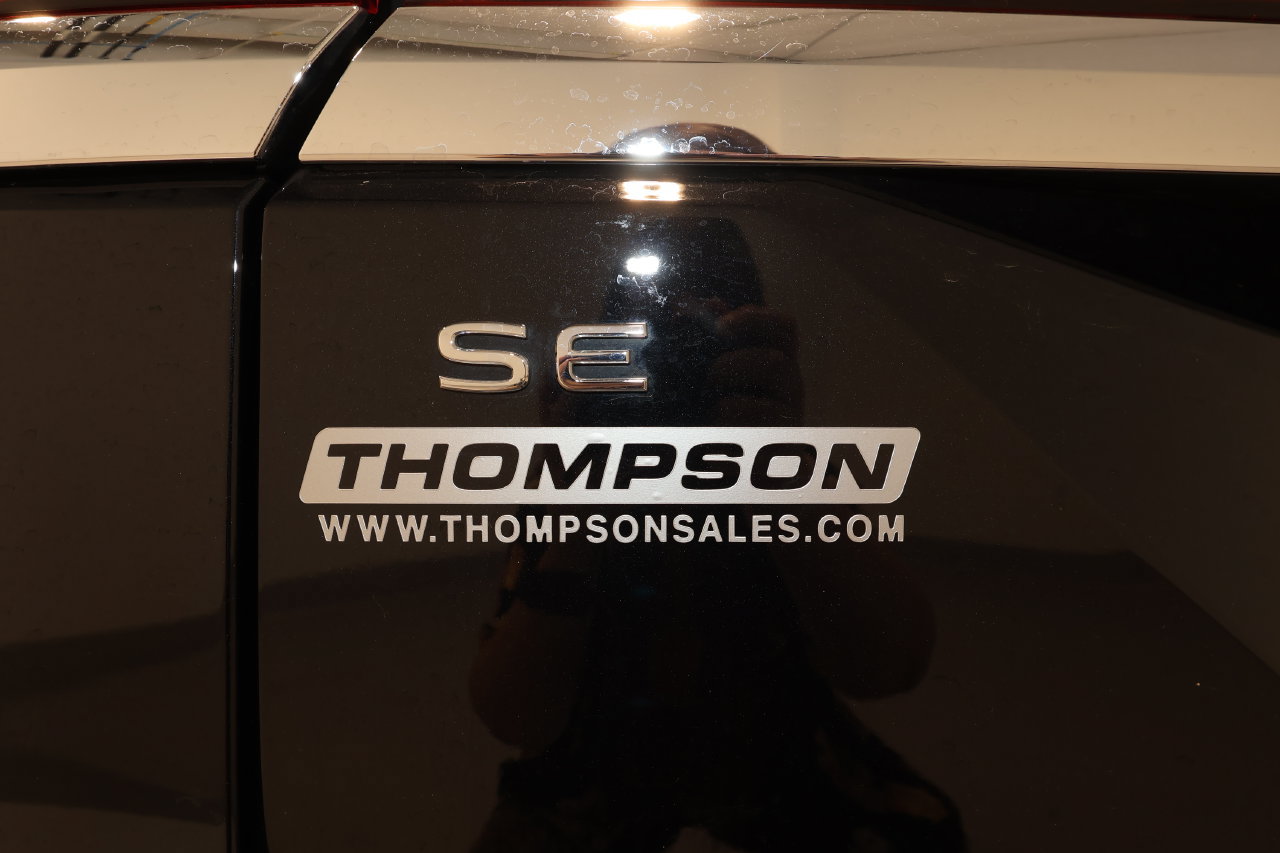 Used 2026 Volkswagen Atlas SE AWD/4WD image 34