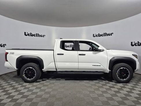 New 2026 Toyota Tacoma TRD Off-Road AWD/4WD image 8