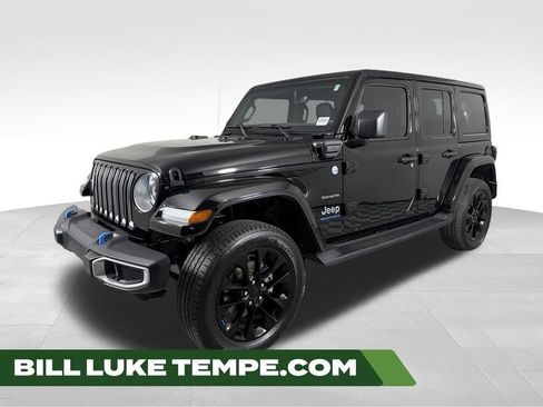 Used 2023 Jeep Wrangler Unlimited Sahara w/ Cold Weather Group AWD/4WD image 1