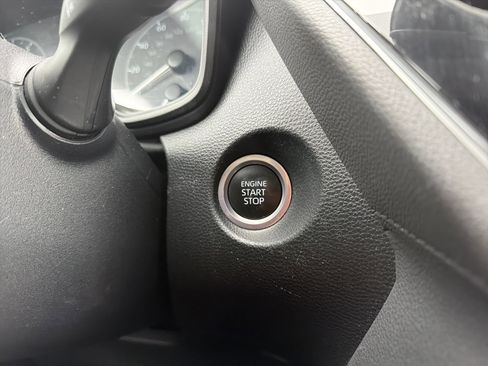 Used 2023 Toyota Corolla Cross LE image 16