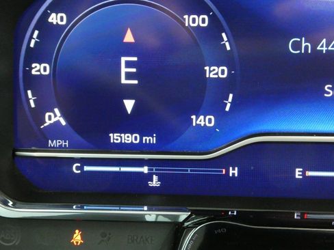 Certified 2024 Chevrolet Silverado 2500 LT w/ All Star Edition image 36