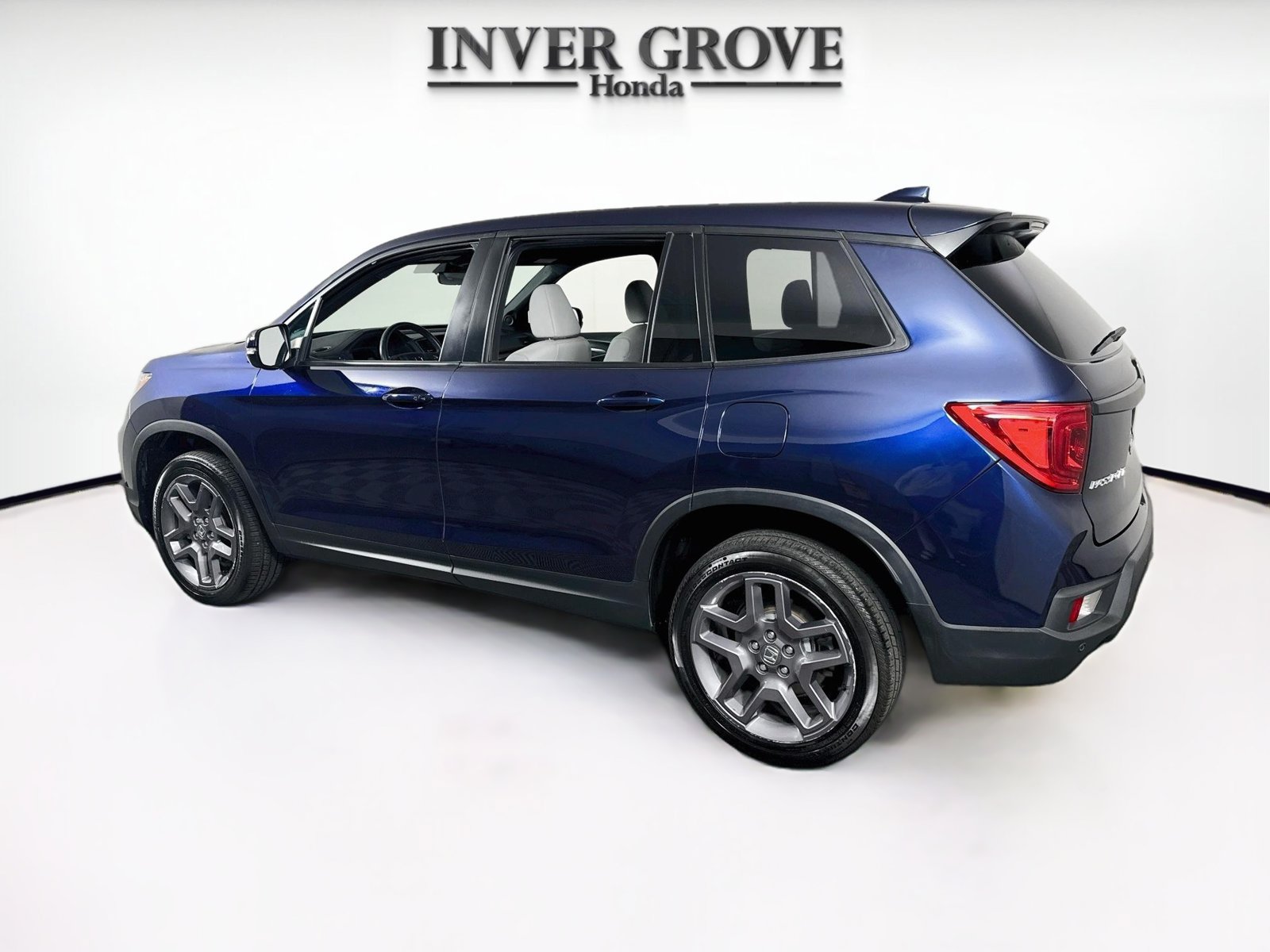 Used 2023 Honda Passport EX-L image 7