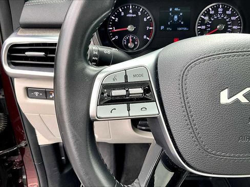 Used 2022 Kia Telluride EX w/ EX Premium Package image 23