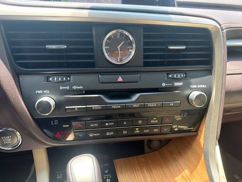 Used 2019 Lexus RX 350L FWD image 13