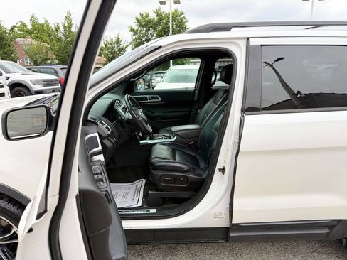 Used 2015 Ford Explorer Sport w/ Equipment Group 401A AWD/4WD image 11