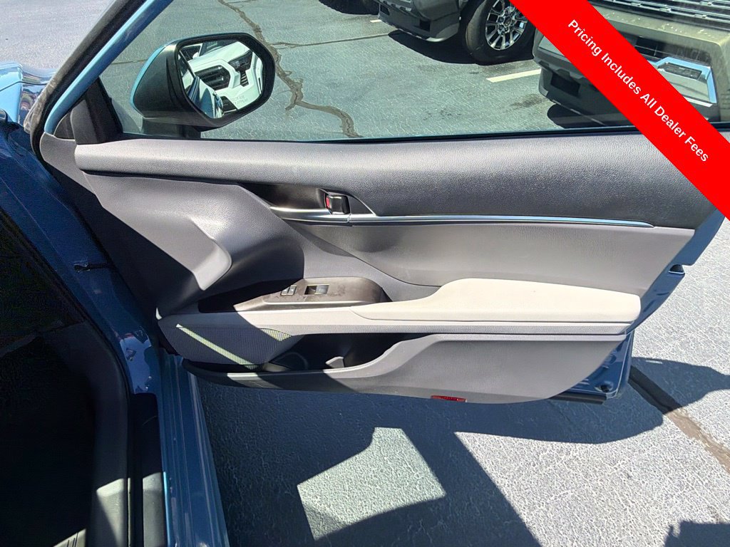 Used 2024 Toyota Camry SE FWD image 34