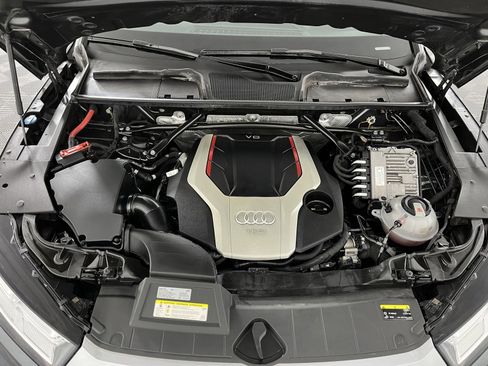 Used 2018 Audi SQ5 Premium Plus w/ S Sport Package image 21