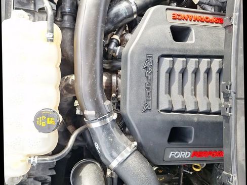 Used 2022 Ford F150 Raptor w/ Equipment Group 801A High AWD/4WD image 25