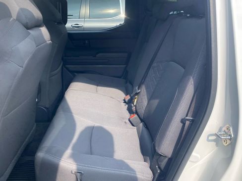 Used 2024 Toyota Tacoma SR5 w/ SR5 Upgrade Package image 8