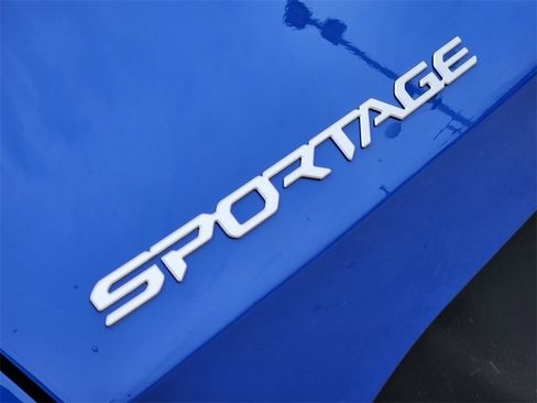 New 2026 Kia Sportage EX image 19