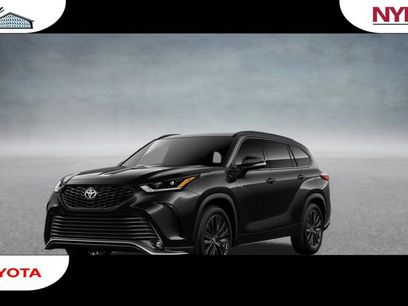 New 2026 Toyota Highlander XSE