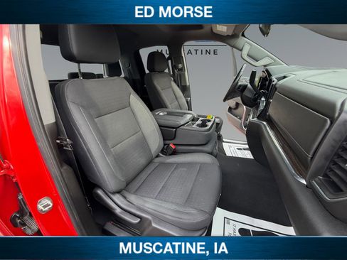 Used 2023 Chevrolet Silverado 1500 LT AWD/4WD image 16