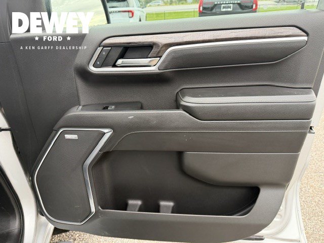 Used 2022 Chevrolet Silverado 1500 LTZ AWD/4WD image 40