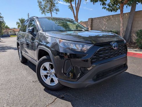 Used 2020 Toyota RAV4 LE w/ All Weather Liner Package AWD/4WD image 2