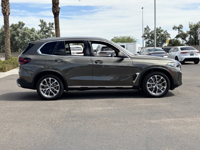 Used 2026 BMW X5 sDrive40i RWD image 6