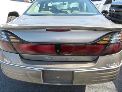 Used 2000 Pontiac Bonneville SE w/ Opt Pkg image 34