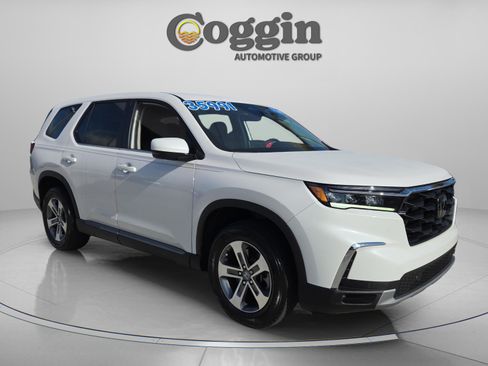 Used 2023 Honda Pilot EX-L image 8