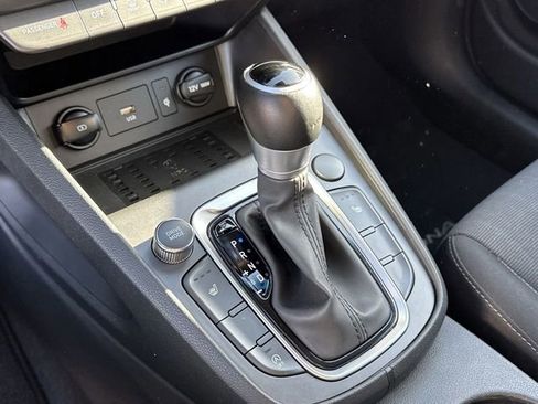 Used 2023 Hyundai Kona SEL w/ Convenience Package image 14