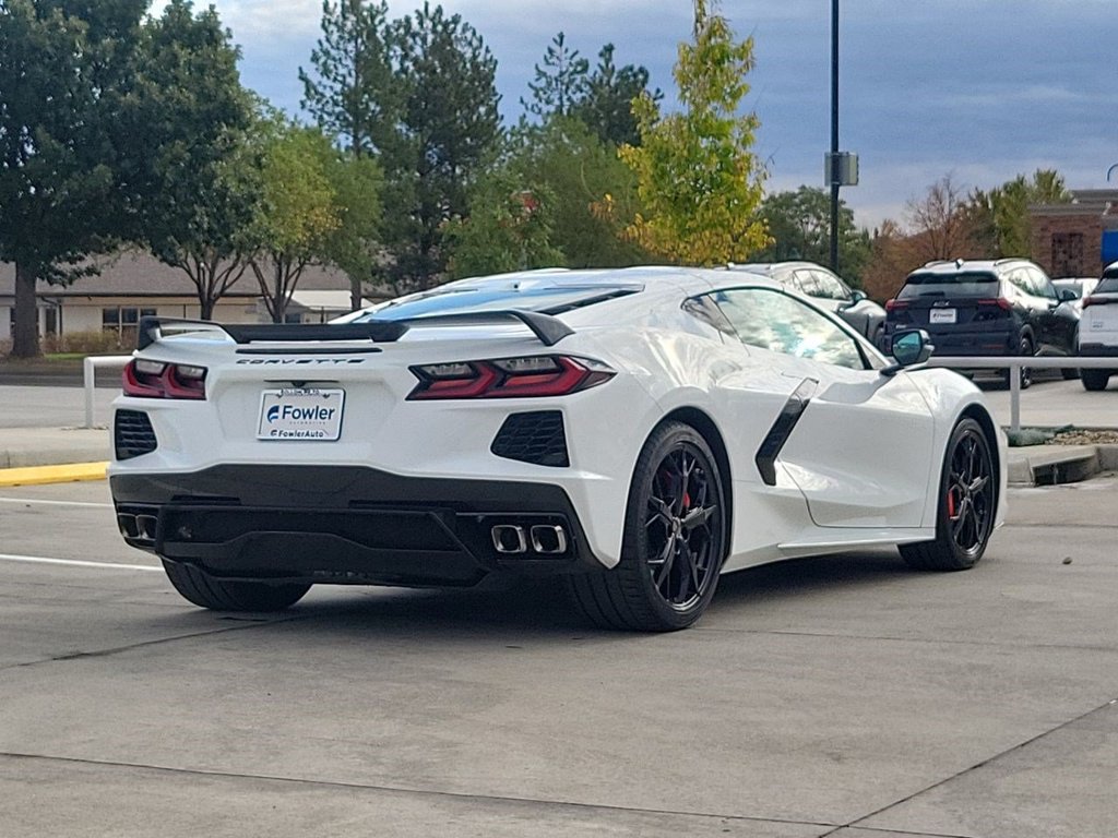 Used 2021 Chevrolet Corvette Stingray Preferred Cpe w/ Z51 Performance Package RWD image 8