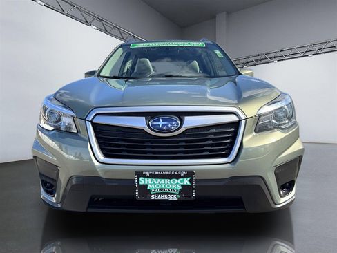 Used 2019 Subaru Forester Premium image 10