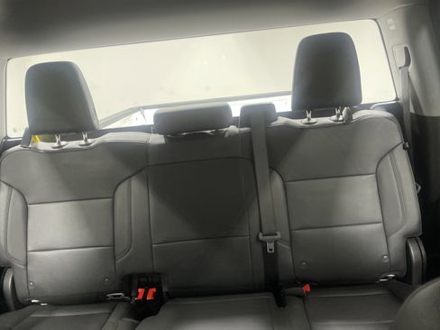 Used 2024 Chevrolet Silverado 2500 W/T image 11