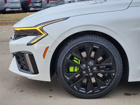 New 2026 Kia K5 GT image 5
