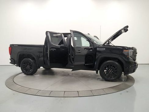Used 2023 GMC Sierra 1500 Pro w/ Graphite Edition AWD/4WD image 16