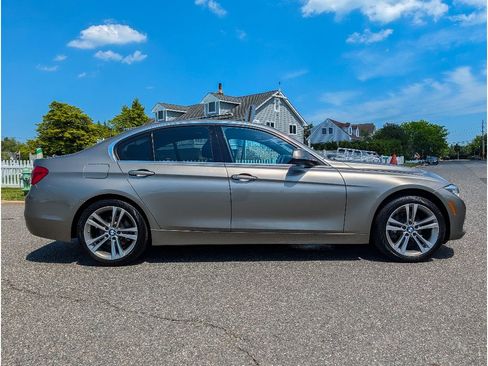 Used 2018 BMW 330i Sedan RWD image 4