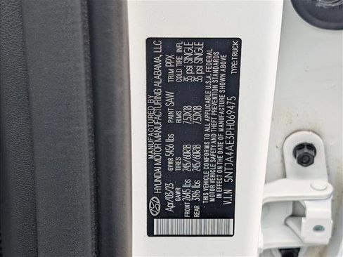 Used 2023 Hyundai Santa Cruz SE FWD image 22