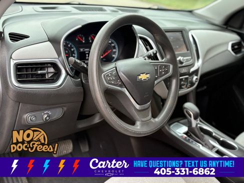 Used 2022 Chevrolet Equinox LS FWD image 11