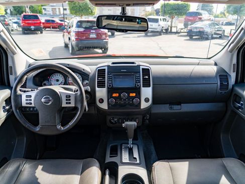Used 2017 Nissan Frontier PRO-4X w/ Pro-4x Luxury Package AWD/4WD image 24